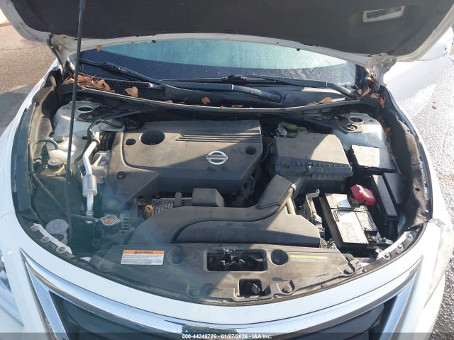 Nissan Altima 2.5 S 2015 1N4AL3AP7FC294504 Image 10
