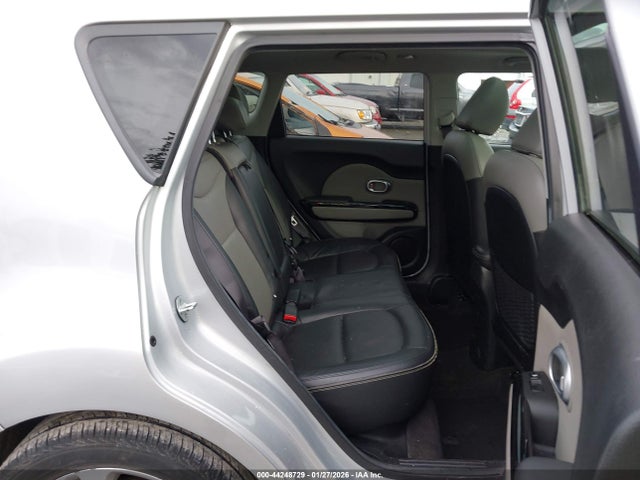 KNDJP3A57G7826972 KIA SOUL +