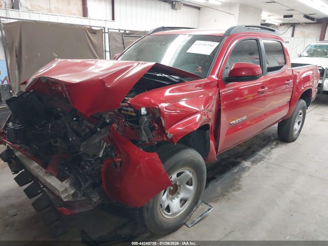 5TFAX5GN3KX136938 Toyota Tacoma Sr5