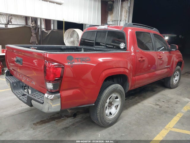 5TFAX5GN3KX136938 Toyota Tacoma Sr5