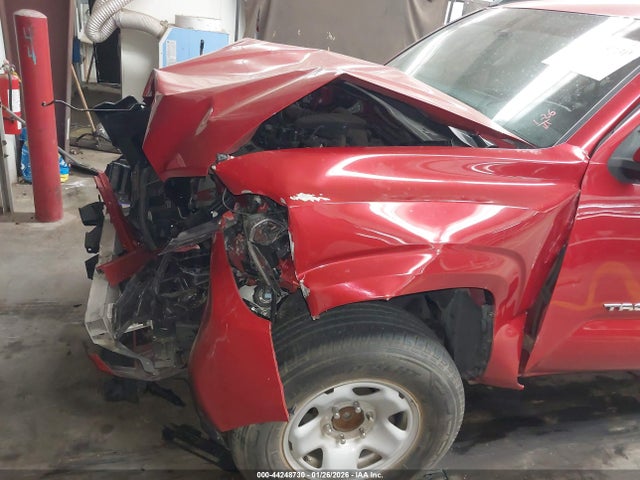 5TFAX5GN3KX136938 Toyota Tacoma Sr5