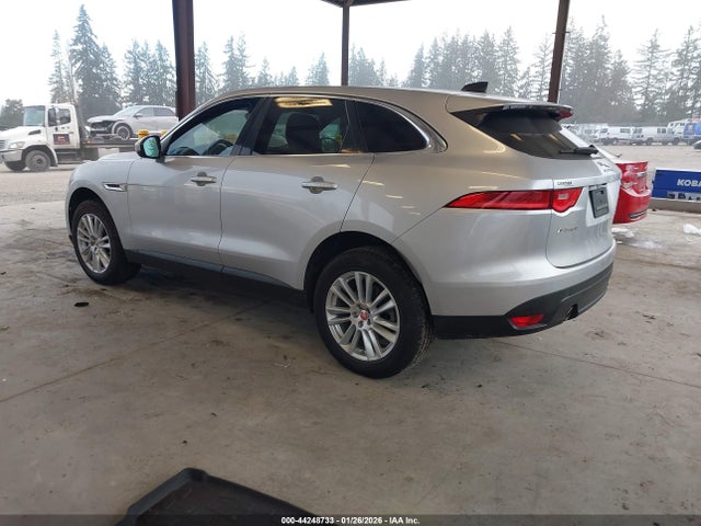 2020 JAGUAR F-PACE SADCK2GX2LA638243 Photo 2