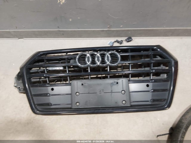 44248750 :رقم المزاد ، WA1BNAFY8L2078719 vin ، 2020 Audi Q5 Premium Plus 45 Tfsi Quattro S Tronic مزاد بيع