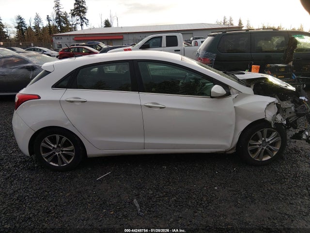 KMHD35LH9EU182090 Hyundai ELANTRA GT