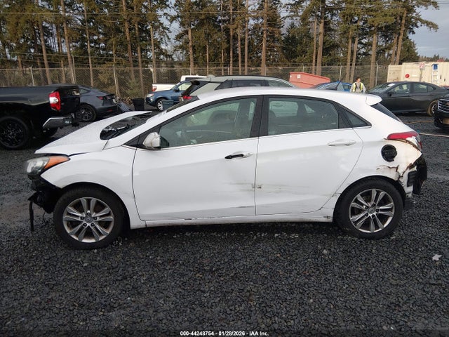 KMHD35LH9EU182090 Hyundai ELANTRA GT