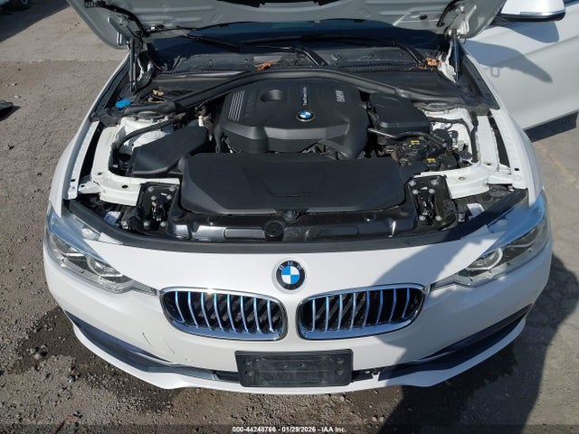 2017 BMW 330I WBA8D9G5XHNU60064 Photo 9