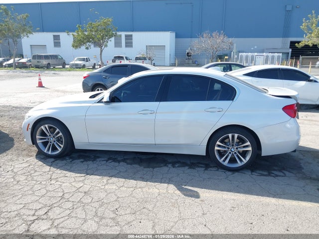 WBA8D9G5XHNU60064 BMW 330i Xdrive