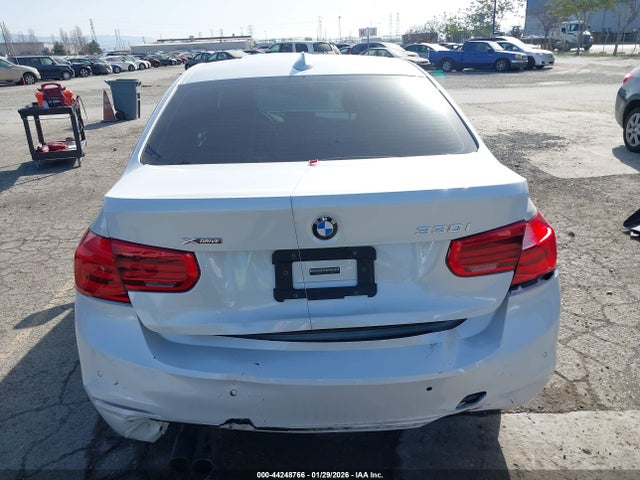 WBA8D9G5XHNU60064 BMW 330i Xdrive