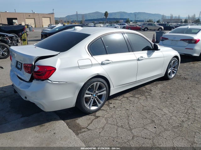 2017 BMW 330I WBA8D9G5XHNU60064 Photo 3