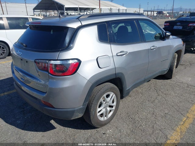 3C4NJCAB1JT250789 Jeep Compass Sport Fwd