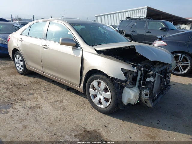 44248787 :رقم المزاد ، 4T1BE46K88U776385 vin ، 2008 Toyota Camry Le مزاد بيع