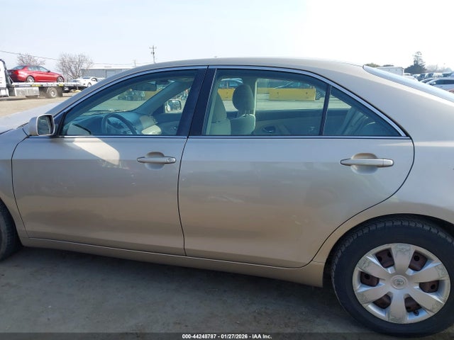 44248787 :رقم المزاد ، 4T1BE46K88U776385 vin ، 2008 Toyota Camry Le مزاد بيع