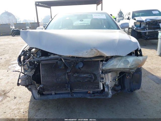44248787 :رقم المزاد ، 4T1BE46K88U776385 vin ، 2008 Toyota Camry Le مزاد بيع