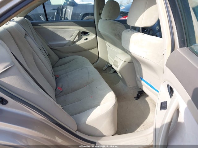 44248787 :رقم المزاد ، 4T1BE46K88U776385 vin ، 2008 Toyota Camry Le مزاد بيع