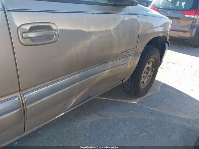 Продаж на аукціоні авто 2005 Gmc Yukon Sle, vin: 1GKEC13T55R254402, номер лоту: 44248796