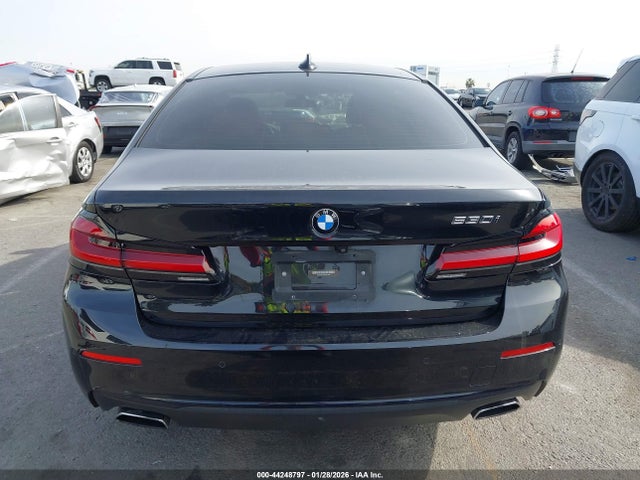 WBA53BH02MWX13950 BMW 530I