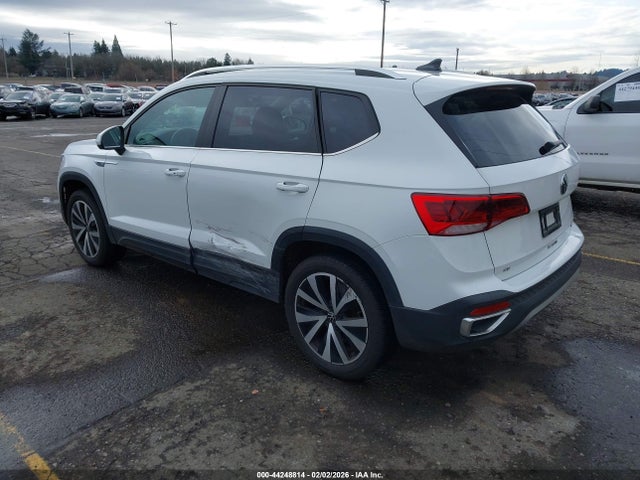 3VVWX7B24NM073164 Volkswagen Taos 1.5t Se