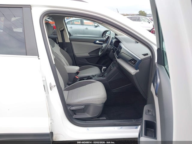 3VVWX7B24NM073164 Volkswagen Taos 1.5t Se