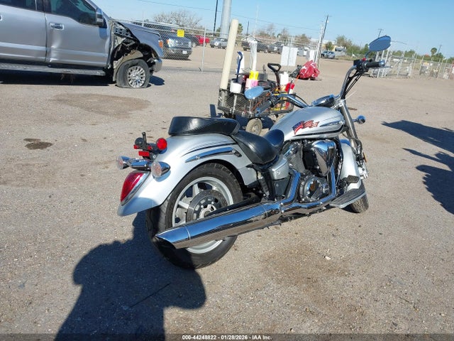 2015 YAMAHA XVS1300 JYAVP31E1FA001671 Photo 3