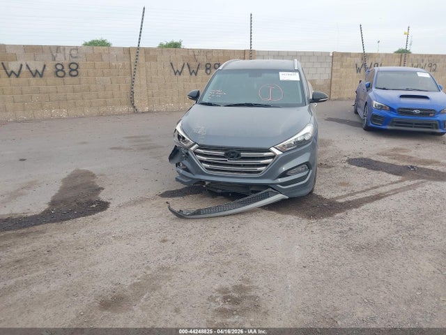 KM8J33A27JU751356 Hyundai Tucson Limited