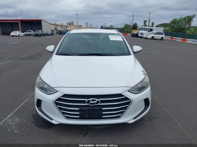 5NPD84LFXJH224673 Hyundai ELANTRA SEL
