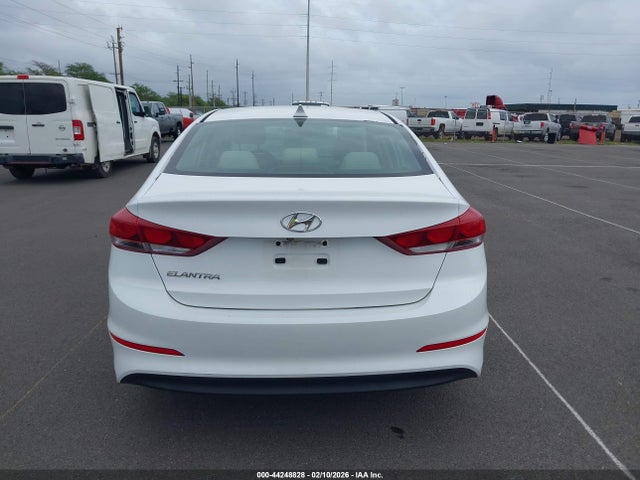 5NPD84LFXJH224673 Hyundai ELANTRA SEL