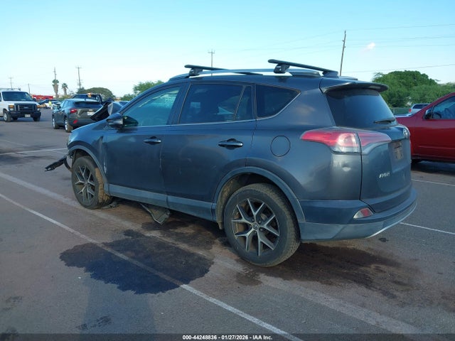 JTMNFREV4GJ069663 Toyota RAV4 SE