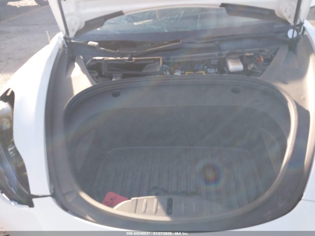 Продажа на аукционе авто 2021 Tesla Model 3 Standard Range Plus Rear-wheel Drive, vin: 5YJ3E1EA9MF026609, номер лота: 44248837