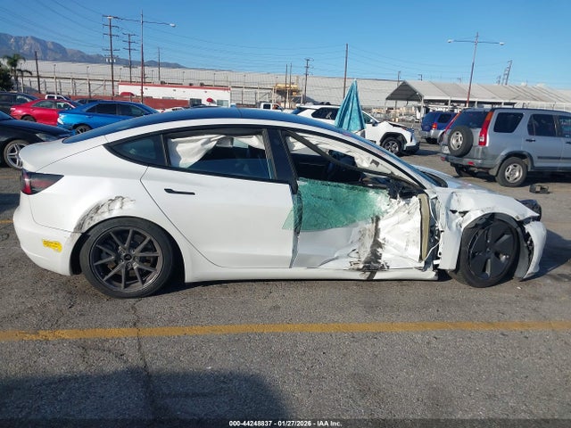 Продажа на аукционе авто 2021 Tesla Model 3 Standard Range Plus Rear-wheel Drive, vin: 5YJ3E1EA9MF026609, номер лота: 44248837