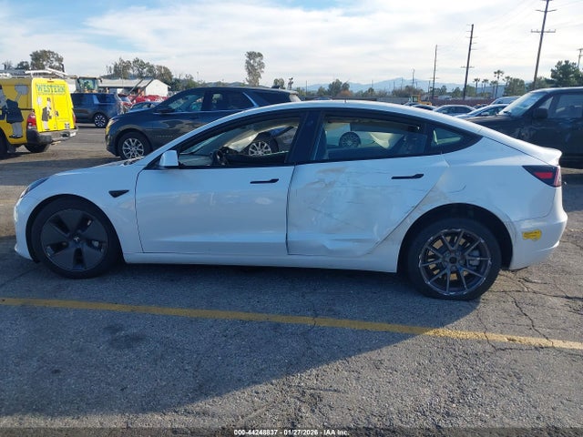 Продажа на аукционе авто 2021 Tesla Model 3 Standard Range Plus Rear-wheel Drive, vin: 5YJ3E1EA9MF026609, номер лота: 44248837