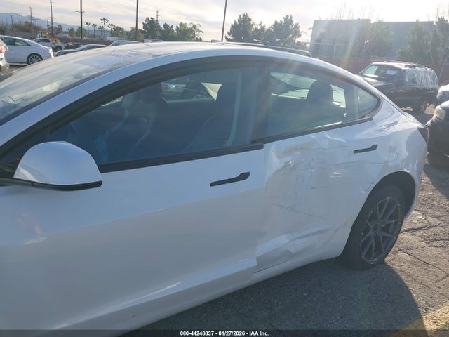 Продажа на аукционе авто 2021 Tesla Model 3 Standard Range Plus Rear-wheel Drive, vin: 5YJ3E1EA9MF026609, номер лота: 44248837