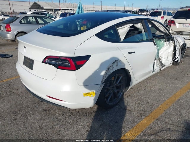 Продажа на аукционе авто 2021 Tesla Model 3 Standard Range Plus Rear-wheel Drive, vin: 5YJ3E1EA9MF026609, номер лота: 44248837