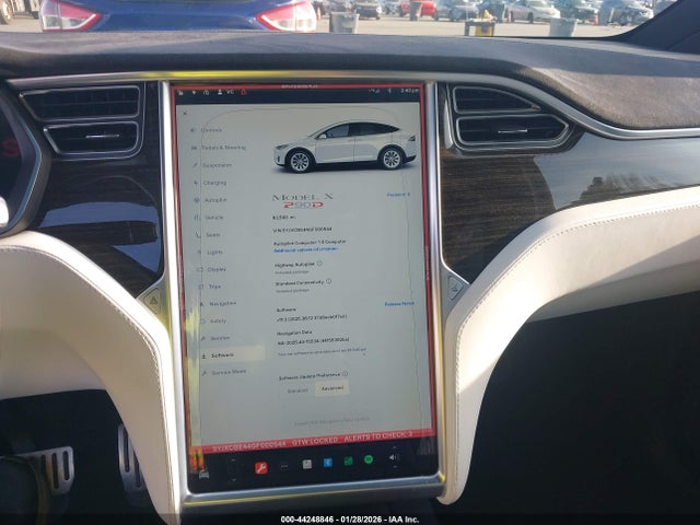 Tesla Model X 75d/p100d/p90d 2016 5YJXCBE44GF000544 Image 18