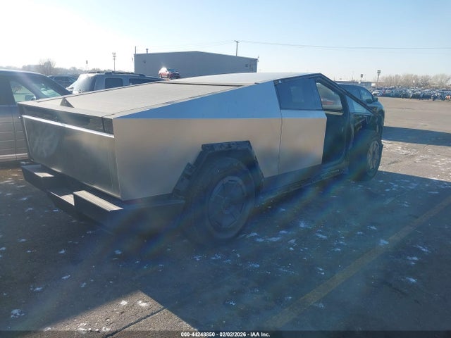 Tesla Cybertruck Cyberbeast 2025 7G2CEHEE5SA062137 Image 4