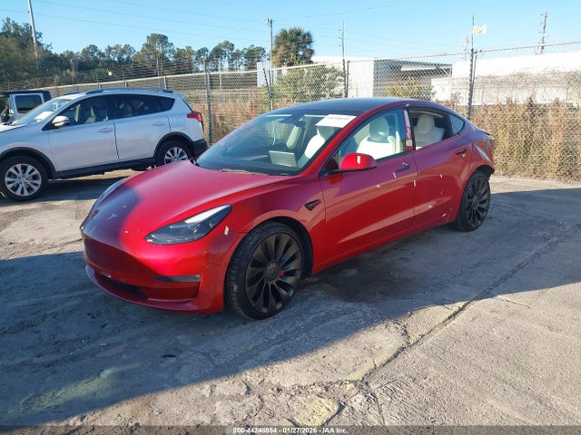 44248854 :رقم المزاد ، 5YJ3E1EC9NF163116 vin ، 2022 Tesla Model 3 Performance Dual Motor All-wheel Drive مزاد بيع
