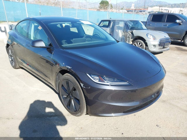 2026 Tesla Model 3 Premium Rear-wheel Drive/standard Rear-wheel Drive მანქანა იყიდება აუქციონზე, vin: 5YJ3E1EA2TF116215, აუქციონის ნომერი: 44248873