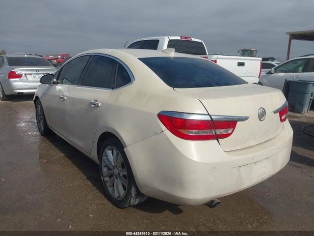 1G4PS5SKXF4172702 Buick Verano Leather Group