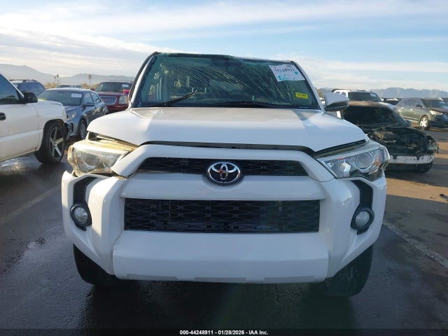 JTEBU5JR8J5609277 Toyota 4RUNNER SR5