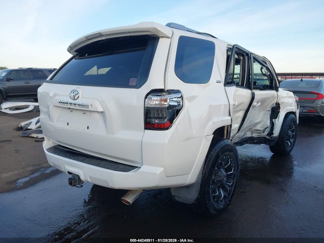 JTEBU5JR8J5609277 Toyota 4RUNNER SR5