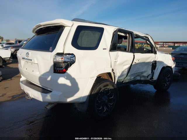 JTEBU5JR8J5609277 Toyota 4RUNNER SR5
