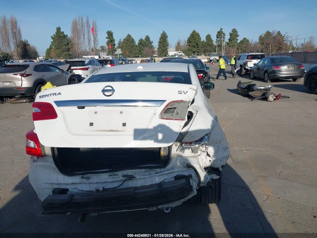 3N1AB7AP9JY223568 Nissan SENTRA SV