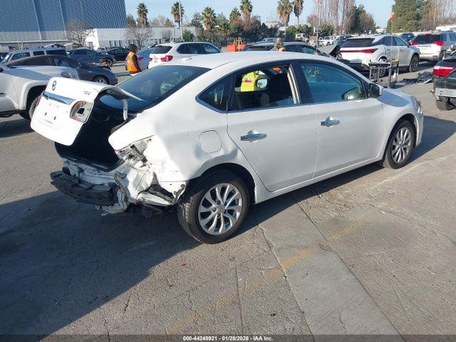 3N1AB7AP9JY223568 Nissan SENTRA SV