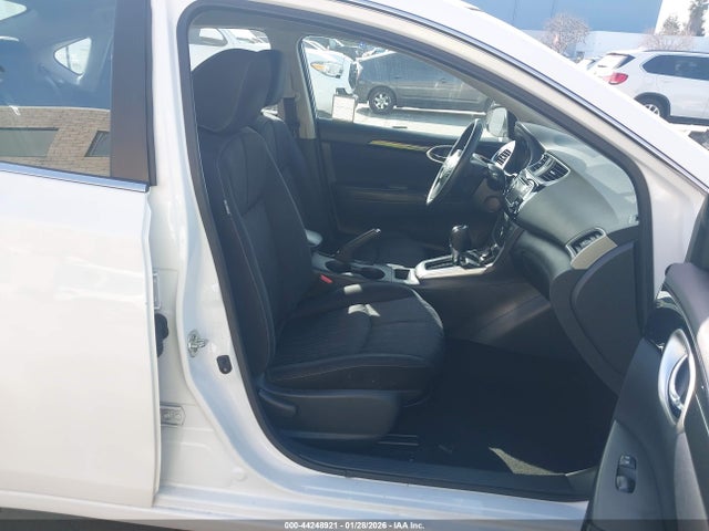 3N1AB7AP9JY223568 Nissan SENTRA SV
