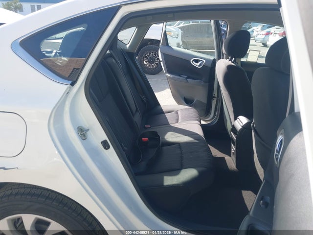 3N1AB7AP9JY223568 Nissan SENTRA SV