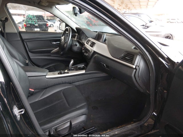 BMW 320i 2014 WBA3B1C58EPV79206 Image 5
