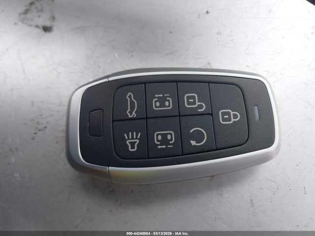 Продажа на аукционе авто 2015 Chrysler 200 Limited, vin: 1C3CCCAB1FN745054, номер лота: 44248954