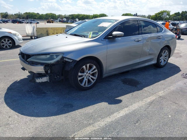 Продажа на аукционе авто 2015 Chrysler 200 Limited, vin: 1C3CCCAB1FN745054, номер лота: 44248954