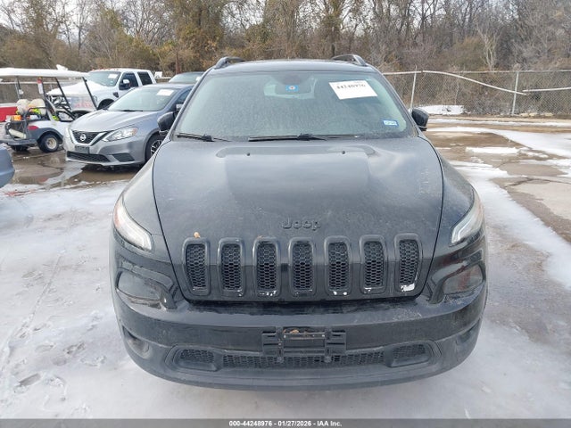 1C4PJMCBXGW221399 Jeep Cherokee Latitude