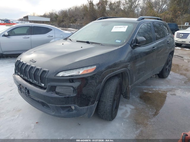 1C4PJMCBXGW221399 Jeep Cherokee Latitude