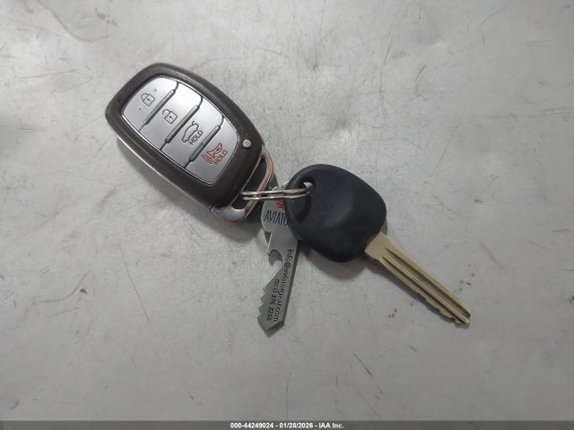 KMHD84LF5JU457670 Hyundai Elantra Limited